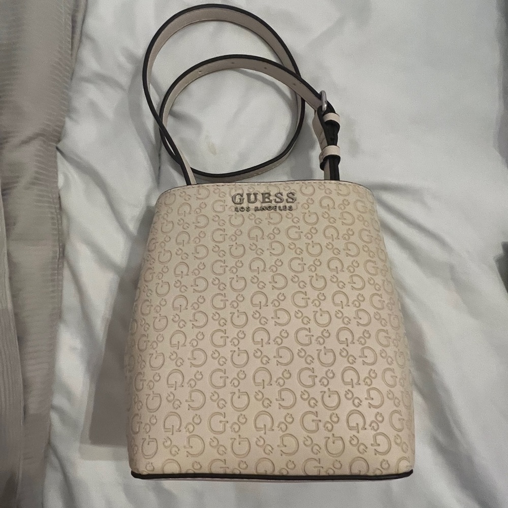 Guess Los Angeles Crossbody Purse